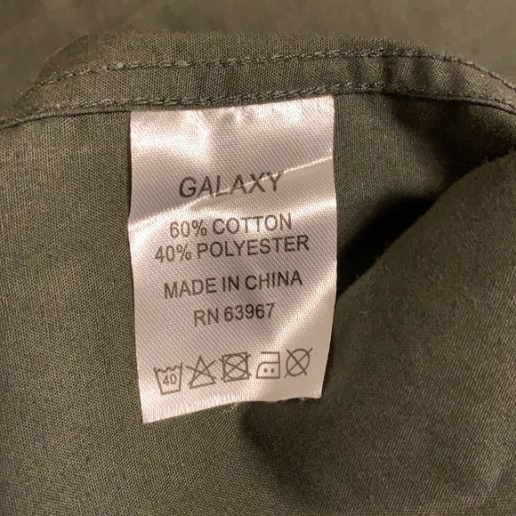 Men’s Button Down - Picture 5 of 5